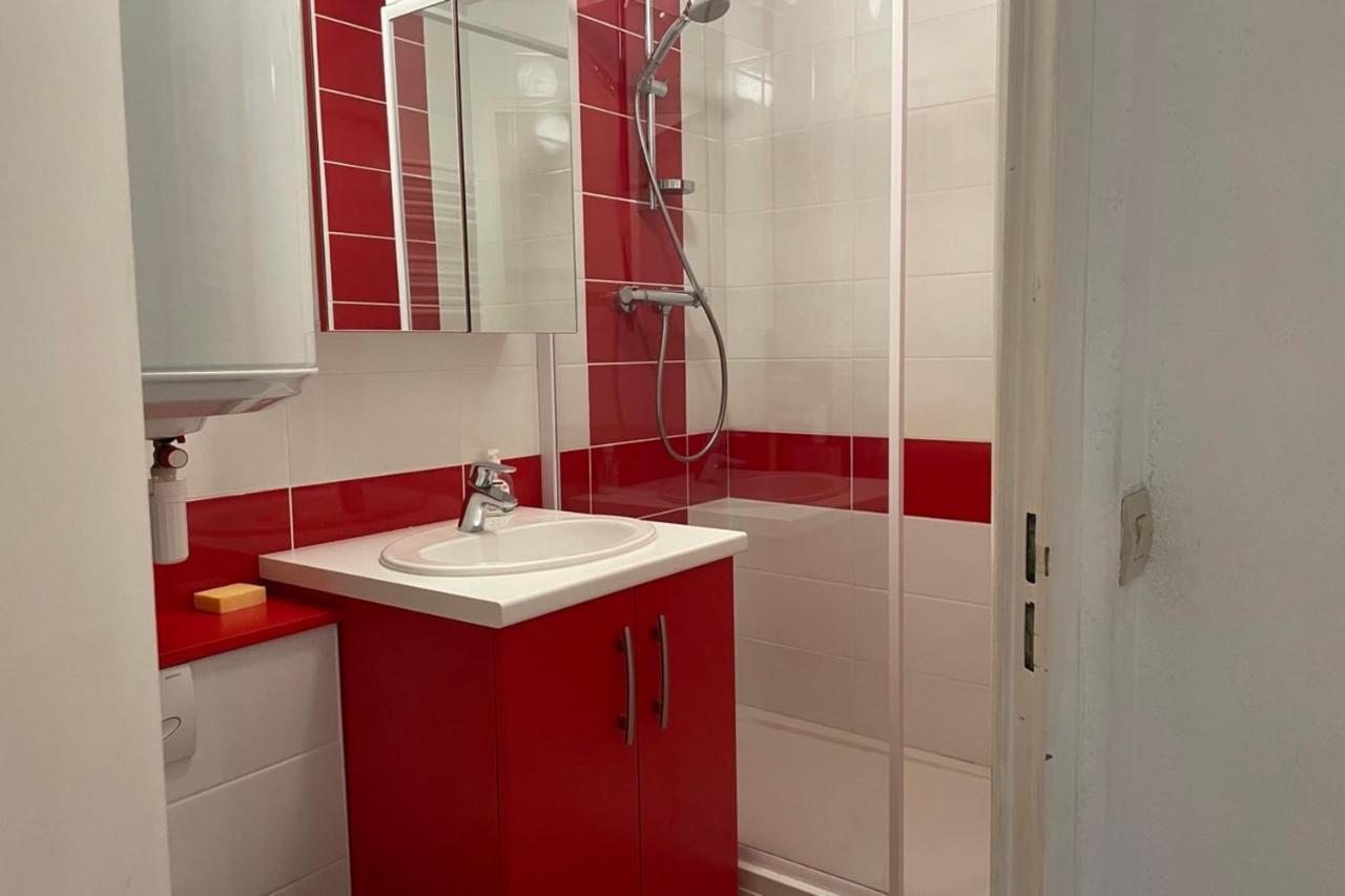 Vue Des "Chavants" Studio 20 M With Balcony Лез-Уш Экстерьер фото